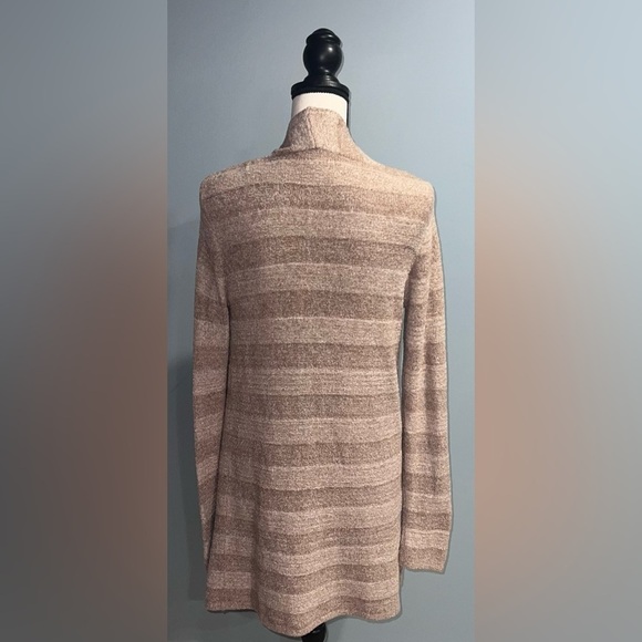 Barefoot dreams- Tan striped cardigan - Picture 3 of 5